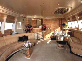 Glo-con cars : P�gina de listado con informaci�n sobre yates barcos naves en venta y listados de ch�rter. - Photo three