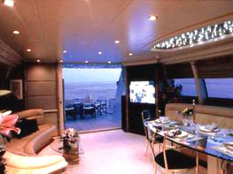 Glo-con cars : P�gina de listado con informaci�n sobre yates barcos naves en venta y listados de ch�rter. - Photo four