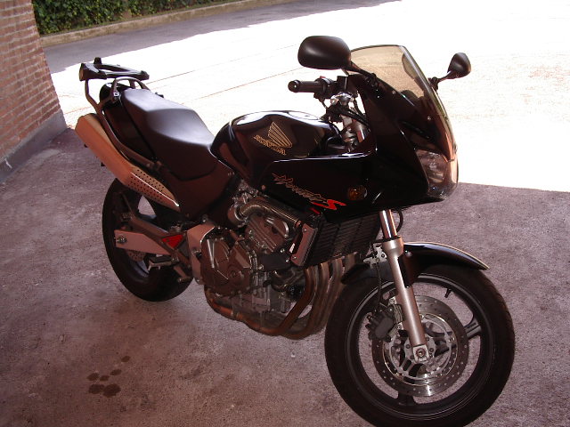 Glo-con cars : Listings about cars, trucks, motocycles, veicles for sale and for rent on glo-con.com portal and cars, trucks, motocycles, veicles for sale and hire directory. - Photo three