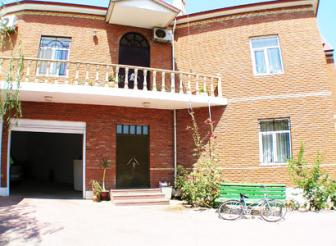 'English style house' - Photo one