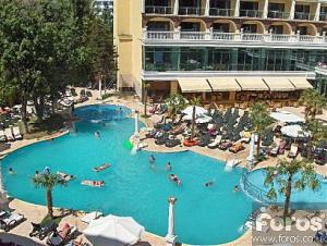'Pool view furnished studio in 4+***** Planeta' - Photo one