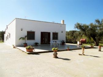 'In a residential area, villa of 130 sqm' - Photo one