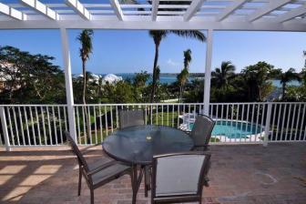 'Paradise Island Penthouse' - Photo one