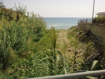 'Avola Terreno sul mare, edificabile' - Photo one