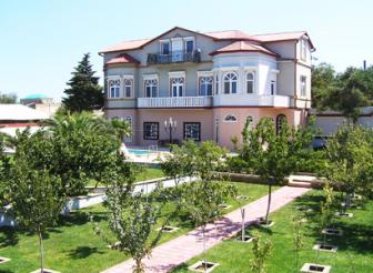 'Feel yourself as a  king' - Photo one