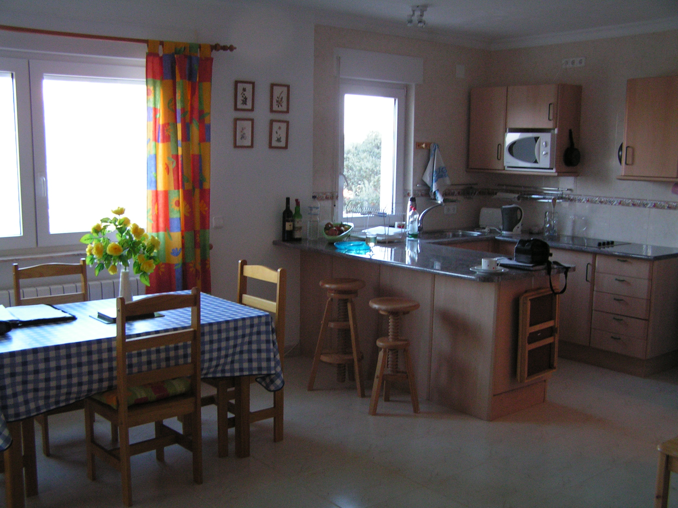 Ref G-483 - Photo two